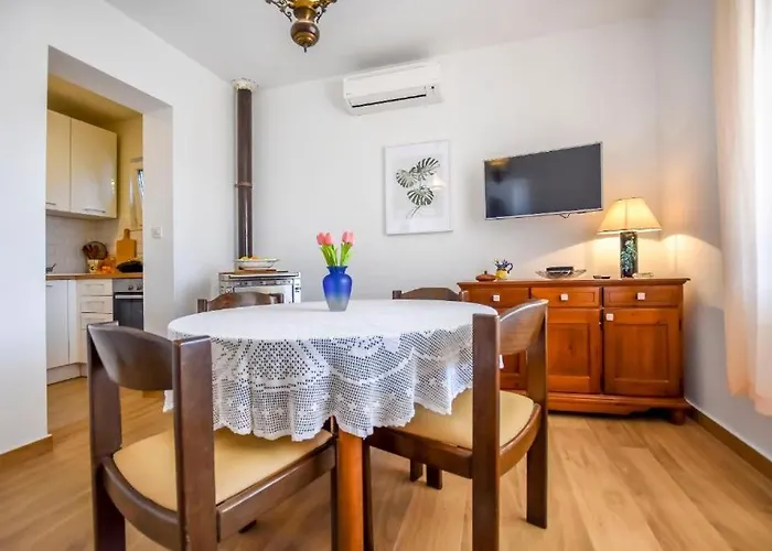 House - Meri * Ždrelac